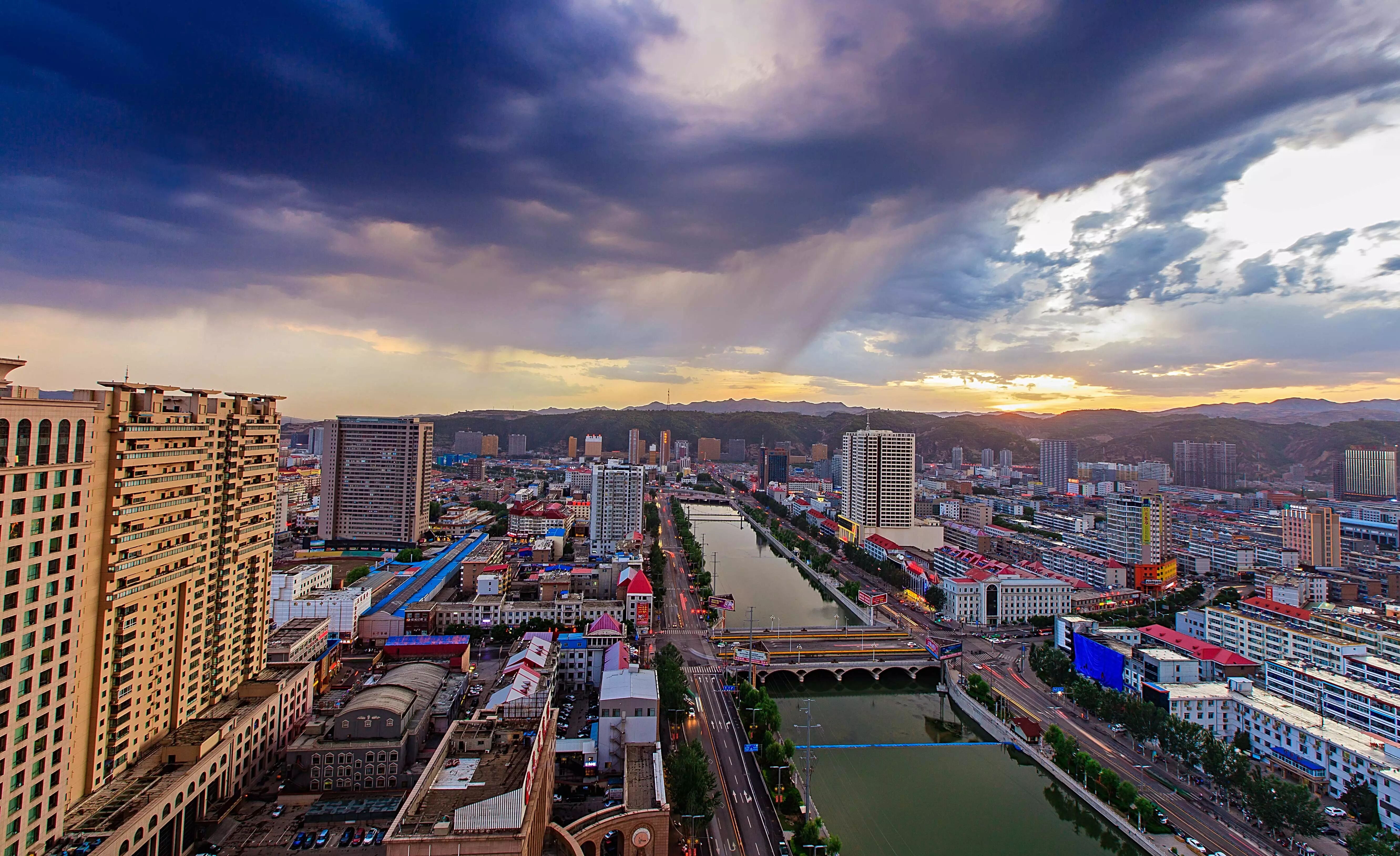 吕梁，历史与现代交响，探寻无尽魅力宝藏之旅